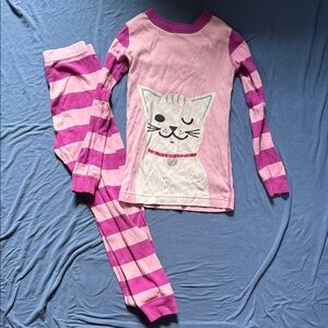Hanna Andersson size 5 Cat pj set